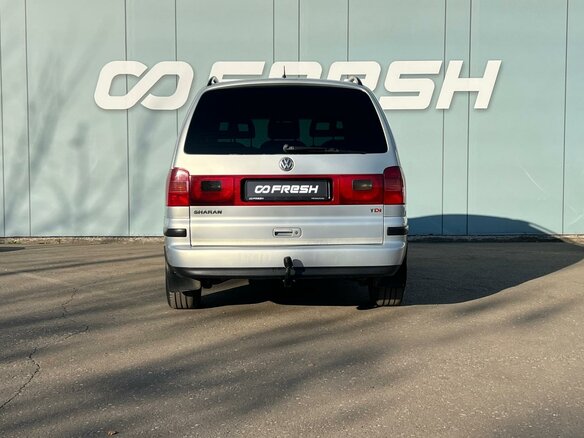 2002 Volkswagen Sharan I Рестайлинг, серый, 423000 рублей - вид 3