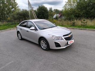 2015 Chevrolet Cruze I Рестайлинг, серебристый, 880000 рублей, вид 2