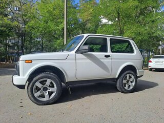 2017 Lada (ВАЗ) 2121 (4x4) Urban I Рестайлинг, белый, 530000 рублей, вид 5