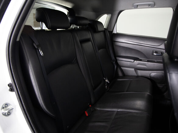 2014 Mitsubishi ASX I Рестайлинг, белый, 1099000 рублей - вид 12