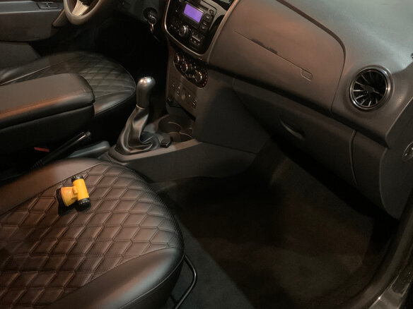 2015 Renault Logan II, чёрный, 680000 рублей - вид 5