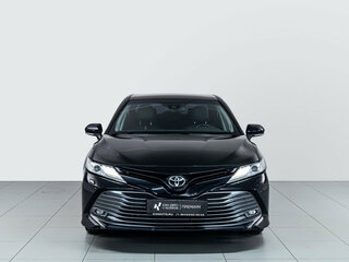 2020 Toyota Camry VIII (XV70), чёрный, 2435000 рублей, вид 2