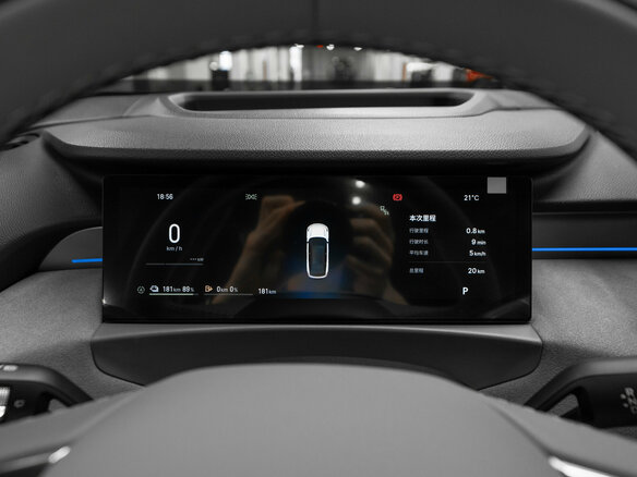 2026 Geely Galaxy M7, зелёный - вид 14