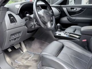 2015 Infiniti QX70, чёрный, 2500000 рублей, вид 3
