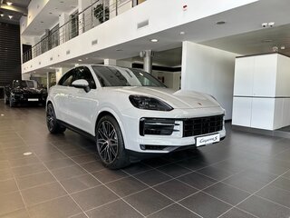 2024 Porsche Cayenne S Coupé III Рестайлинг, серый, 21700000 рублей, вид 3