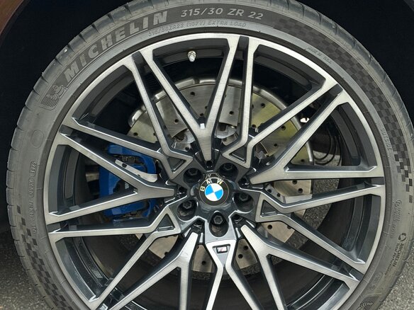 2020 BMW X6 M Competition III (F96), фиолетовый, 9600000 рублей - вид 33