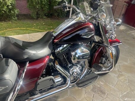 2015 Harley-Davidson Road King, красный, 1520000 рублей, вид 1