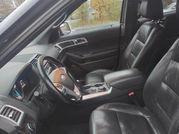 2014 Ford Explorer V, чёрный, 1450000 рублей - вид 8