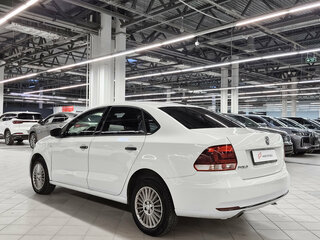 2019 Volkswagen Polo V Рестайлинг, белый, 1125000 рублей, вид 4