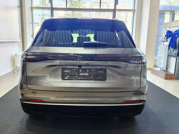 2026 Geely EX5 Гибрид EM-i, серый - вид 9