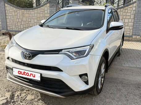2018 Toyota RAV4 IV (XA40) Рестайлинг, белый, вид 2