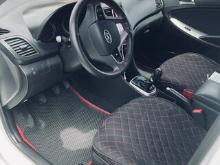 2015 Hyundai Solaris I Рестайлинг, белый, 610000 рублей, вид 5