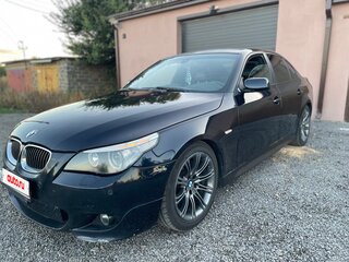 2005 BMW 5 серии 530i V (E60/E61), чёрный, 850000 рублей, вид 1