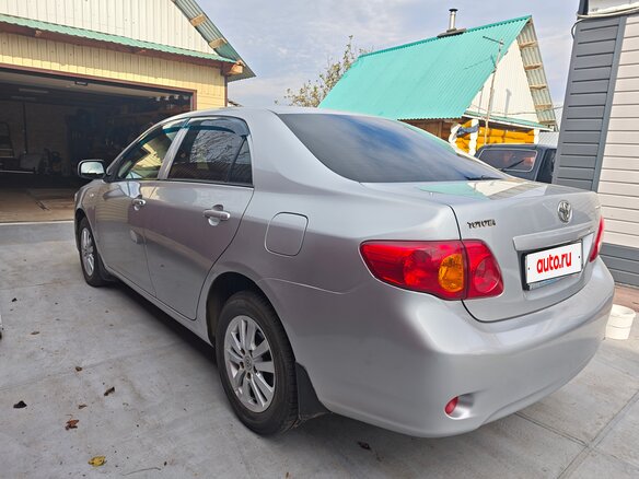 2008 Toyota Corolla X (E140, E150), серебристый, 700000 рублей - вид 4