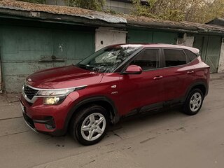 2021 Kia Seltos I, красный, 2100000 рублей, вид 4