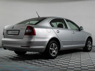 2012 Skoda Octavia II (A5) Рестайлинг, серебристый, 689000 рублей, вид 5
