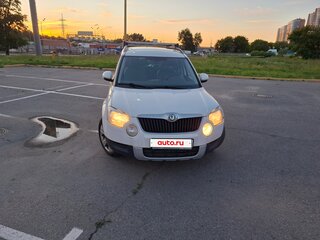 2012 Skoda Yeti I, белый, 650000 рублей, вид 2