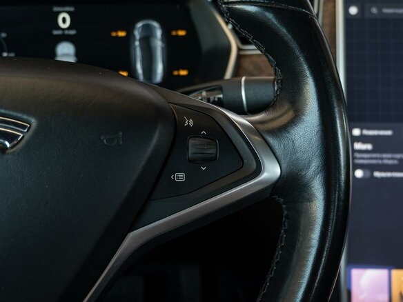2017 Tesla Model S 75D I Рестайлинг, серый, 3250000 рублей - вид 18