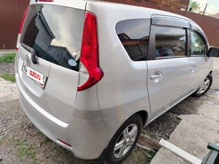 2009 Toyota Passo Sette, серебристый, 755000 рублей, вид 4