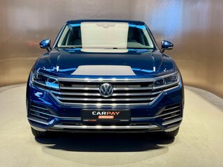 2019 Volkswagen Touareg III, синий, 3810000 рублей, вид 2