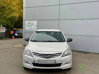 2015 Hyundai Solaris I Рестайлинг, бежевый, 929000 рублей, вид 2