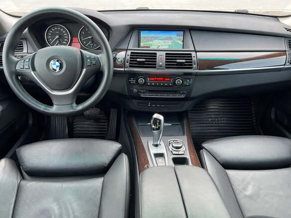 2013 BMW X5 35i II (E70) Рестайлинг, серый, 2090000 рублей - вид 16
