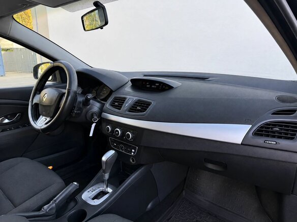 2012 Renault Fluence I, серый, 580000 рублей - вид 9
