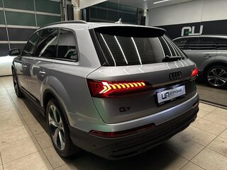 2022 Audi Q7 45 TDI II (4M) Рестайлинг, серый, 10200000 рублей, вид 4