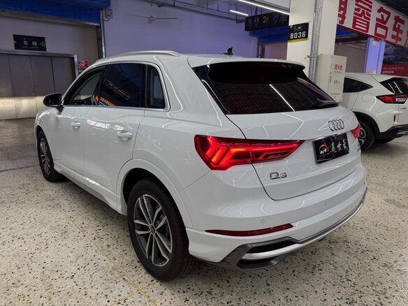 2022 Audi Q3 35 TFSI II (F3), белый, 2599666 рублей - вид 5