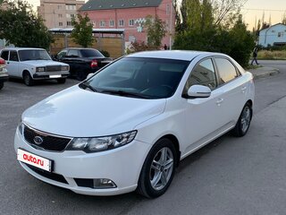 2012 Kia Cerato 6-speed II, белый, 970000 рублей, вид 2