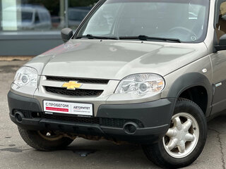 2012 Chevrolet Niva I Рестайлинг, бежевый, 509000 рублей, вид 2