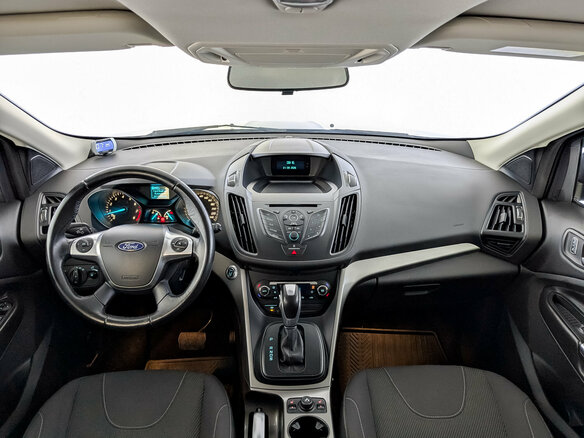 2015 Ford Kuga II, чёрный - вид 13