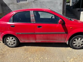 2005 Chevrolet Aveo I, красный, 320000 рублей, вид 3