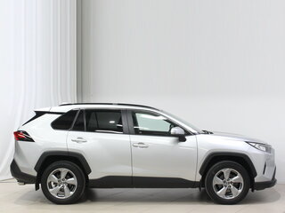 2021 Toyota RAV4 V (XA50), серый, 3370000 рублей, вид 4