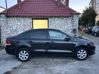2011 Volkswagen Polo V, чёрный, 470000 рублей, вид 4