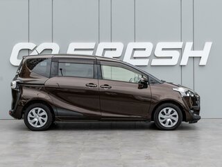 2015 Toyota Sienta II, коричневый, 1525000 рублей, вид 5