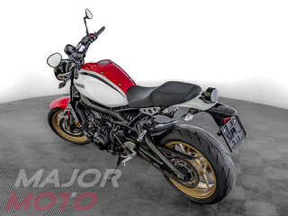 2020 Yamaha XSR900, белый, 889000 рублей, вид 5