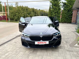 2021 BMW 5 серии 530e xDrive VII (G30/G31/G38) Рестайлинг, чёрный, 5690000 рублей, вид 3