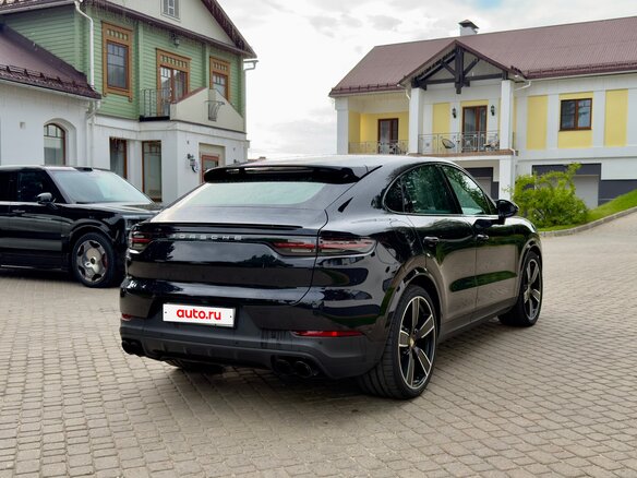 2021 Porsche Cayenne Coupé III, чёрный - вид 3