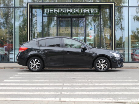 2014 Chevrolet Cruze I Рестайлинг, чёрный, 945000 рублей, вид 4