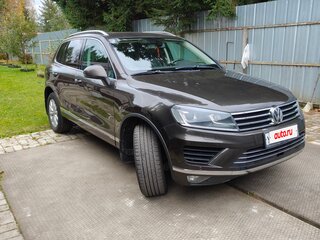 2014 Volkswagen Touareg II Рестайлинг, коричневый, 2300000 рублей, вид 2
