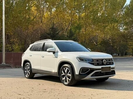 2023 Volkswagen Tayron I Рестайлинг, белый, 2650000 рублей, вид 1