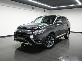 2020 Mitsubishi Outlander III Рестайлинг 3, серый, 1990000 рублей, вид 1