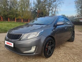 2012 Kia Rio 5-speed III, серый, 820000 рублей, вид 5