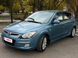2010 Hyundai i30 I Рестайлинг, серый, 700000 рублей, вид 1