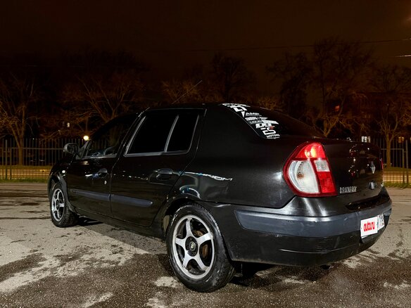 2005 Renault Symbol I Рестайлинг, чёрный, 240000 рублей - вид 4
