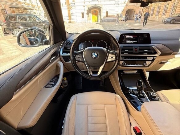 2020 BMW X3 20i xDrive III (G01), чёрный, 3650000 рублей - вид 5