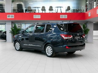 2013 SsangYong Stavic, серый, 1550000 рублей, вид 4