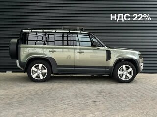 2021 Land Rover Defender 110 II, зелёный, 7600000 рублей, вид 4