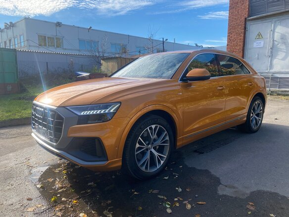 2018 Audi Q8 55 TFSI I (4M), оранжевый, 4900000 рублей - вид 1